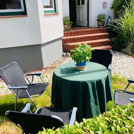 度假居 Sued West Mit 2 Sz, Terrasse Und Balkon, Strandnah By Unsere Urlaubszeit 克伦胡森